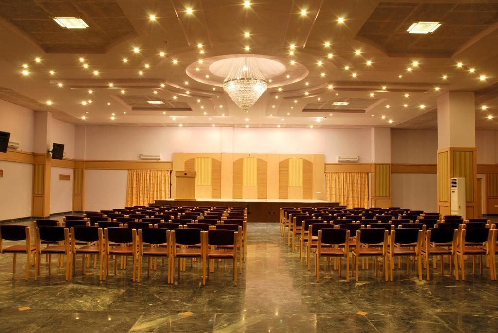 Paradise Isle Beach Resort Udupi Esterno foto