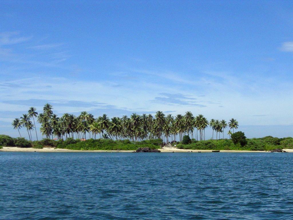 Paradise Isle Beach Resort Udupi Esterno foto