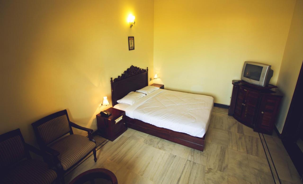 Paradise Isle Beach Resort Udupi Esterno foto